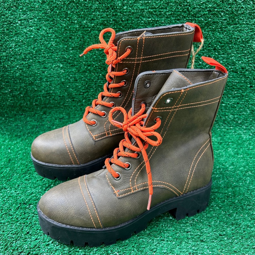 Seven7 Jodi Combat Boots Olive Green Orange Laces Lug Sole Womens 6 NEW 2112